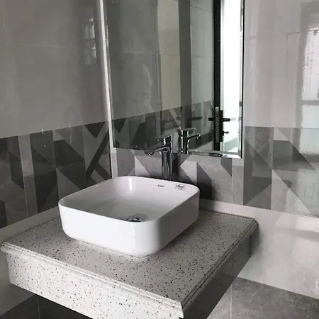 Cosy Star Apartment And Motel Hải Phòng Extérieur photo
